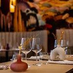 Maison Philippe Le Bon Hotel, Restaurant & Bar Le 19 Ξενοδοχείο 4*