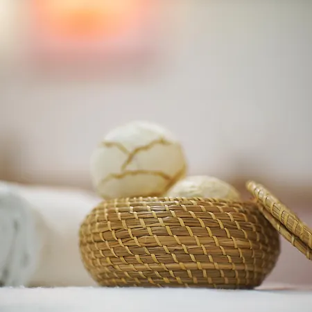 Отель Maison Philippe Le Bon Hotel, Restaurant & Bar Le 19 Дижон
