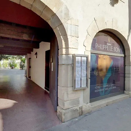 Maison Philippe Le Bon Hotel, Restaurant & Bar Le 19 Hotel 4*