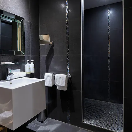 Maison Philippe Le Bon Hotel, Restaurant & Bar Le 19 Hotel Dijon