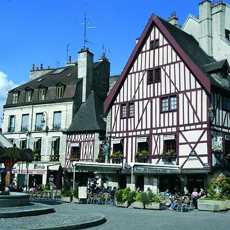 Maison Philippe Le Bon, Les Collectionneurs Dijon