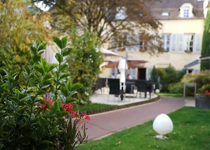 Maison Philippe Le Bon Hotel, Restaurant & Bar Le 19 4* Dijon