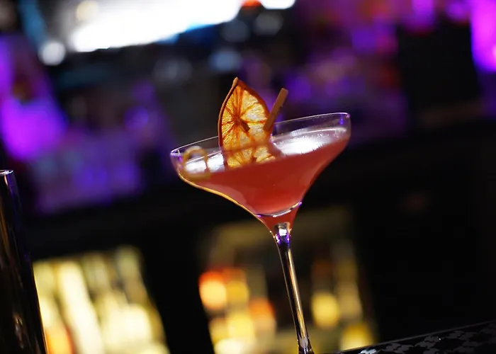 Maison Philippe Le Bon Hotel, Restaurant & Bar Le 19 Hotel 4*