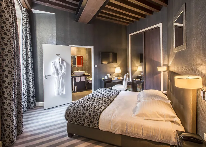 Hotel Maison Philippe Le Bon Hotel, Restaurant & Bar Le 19