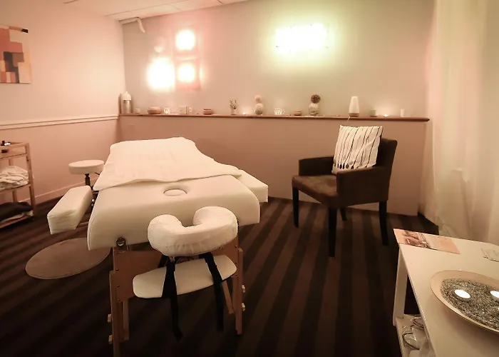 Maison Philippe Le Bon Hotel, Restaurant & Bar Le 19 4* Dijon