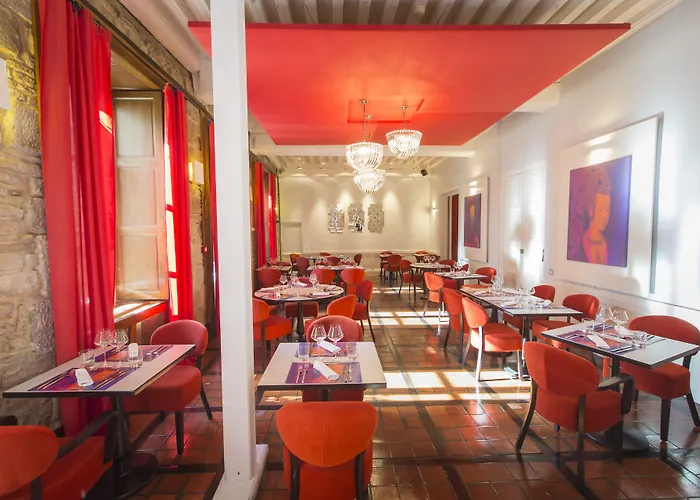 Maison Philippe Le Bon Hotel, Restaurant & Bar Le 19