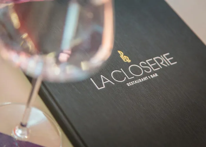 Maison Philippe Le Bon Hotel, Restaurant & Bar Le 19