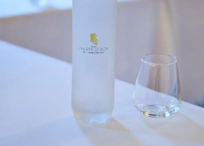 Maison Philippe Le Bon Hotel, Restaurant & Bar Le 19