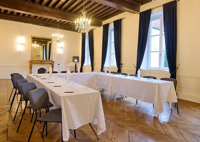 Maison Philippe Le Bon Hotel, Restaurant & Bar Le 19 4* Dijon